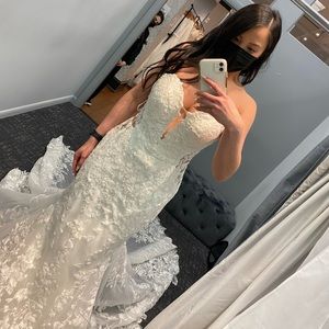 Martina Liana gown size 12 style 1103